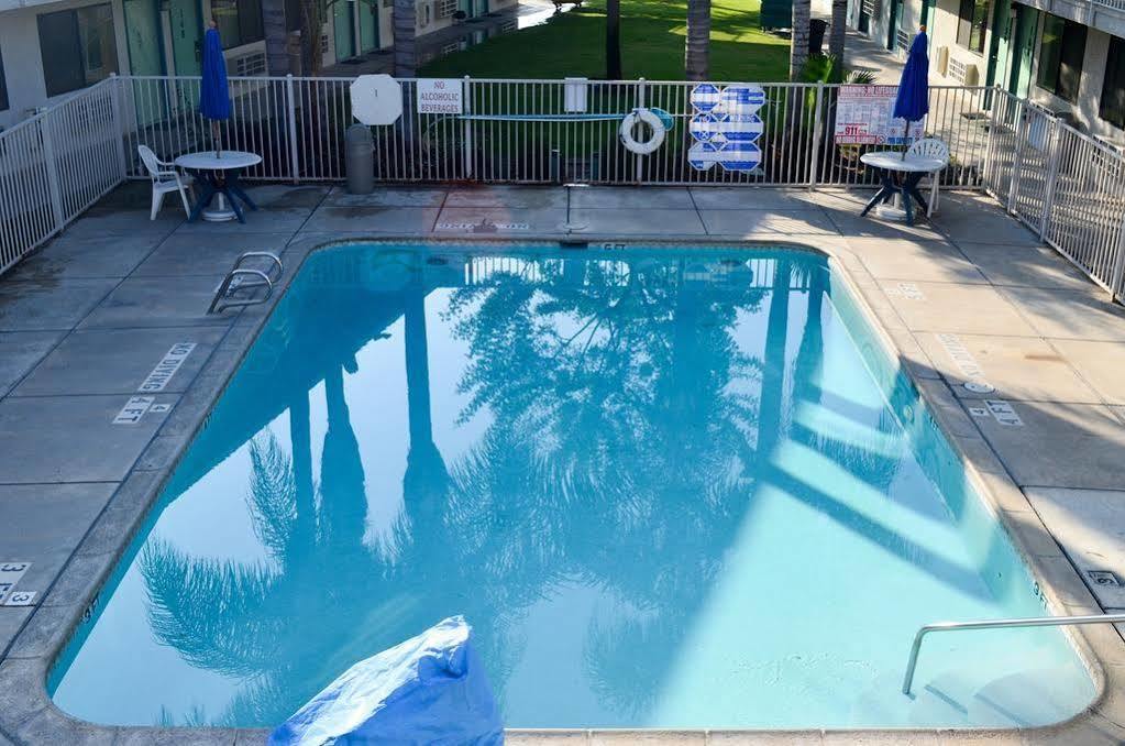 Motel 6-Bakersfield, Ca - Airport Extérieur photo